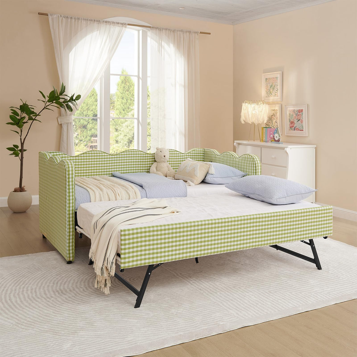 81-inch Twin to King Size Gingham Linen Upholstered Daybed with USB Charging Ports V849