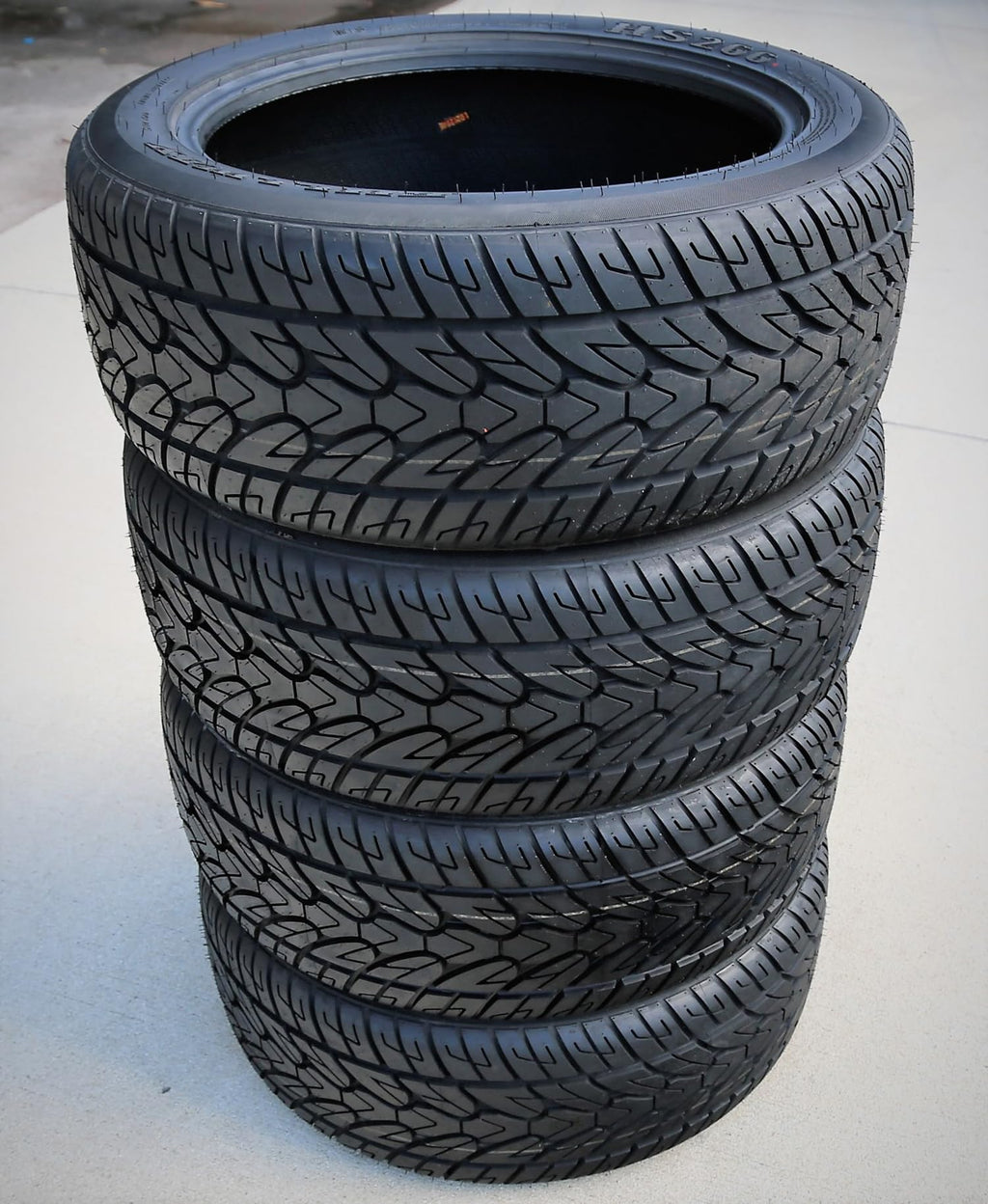 4 All Season Tires E835699